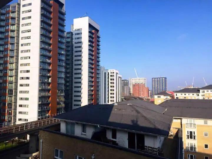 Room 1 Or 2 Ppl Near Excel, O2, Canary Wharf - London Exterior photo